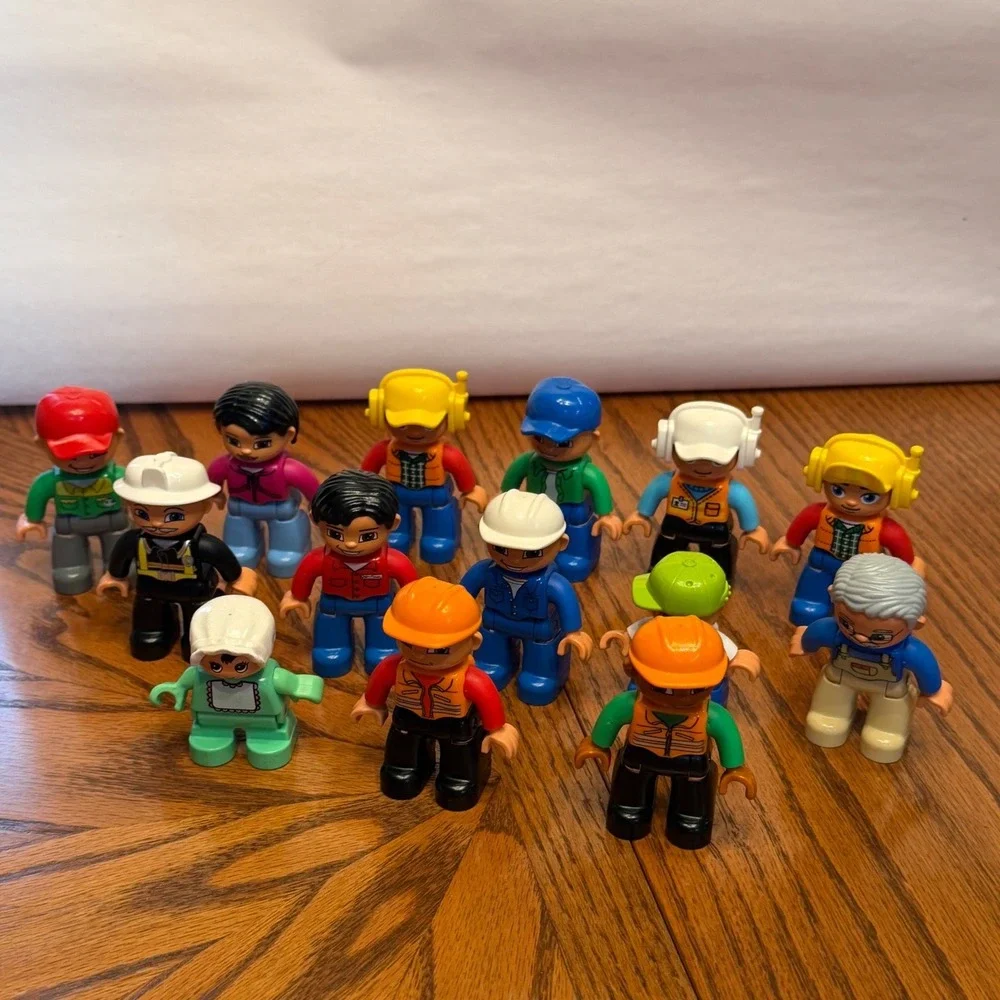 LEGO Duplo Community People Figure Lot 14pc Construction People Figures Baby - Picture 7 of 10